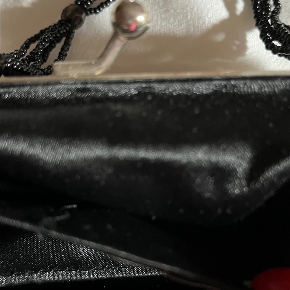 Elegant Black Evening Clutch - Picture 4 of 6